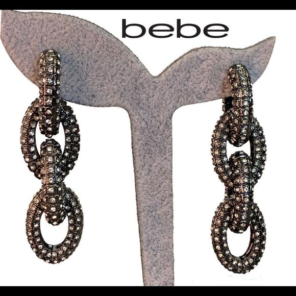 BEBE Chrome rhinestone chain-link dangling earrings - Picture 1 of 6